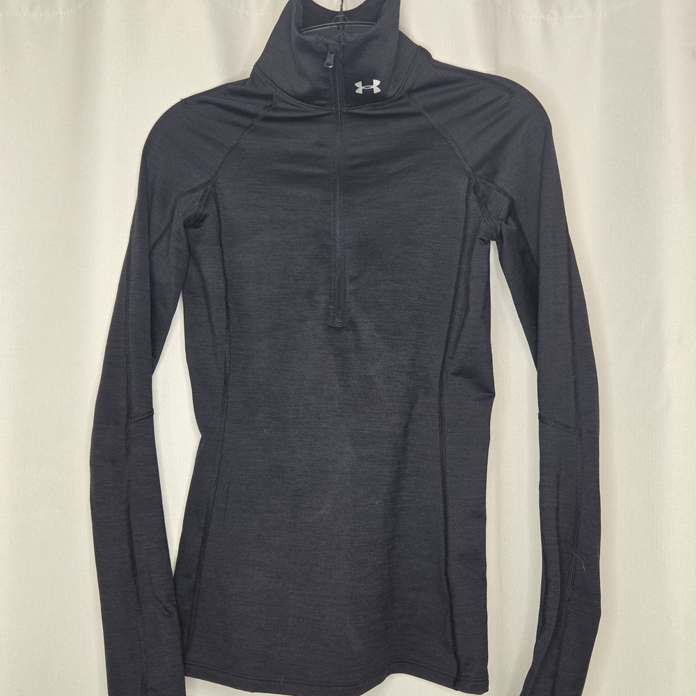 Under Armour Women's Pull Over Half Sip Charcoal Long Sleeve Tee